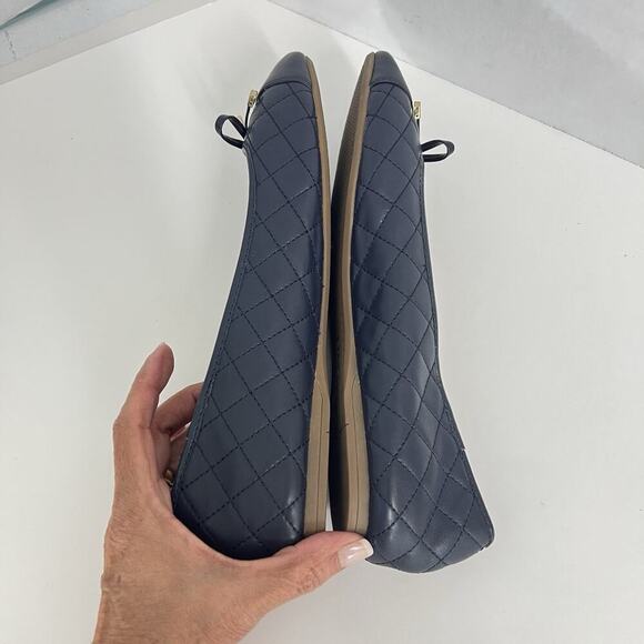 Talbots Quilted Ballerina Flats Leather Toe Bow 9.5 Navy Blue Comfort - Picture 6 of 8